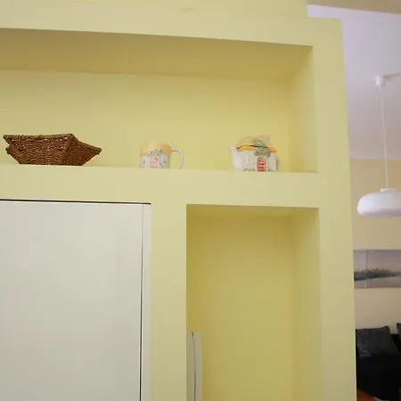 Alessia Center Apartment *