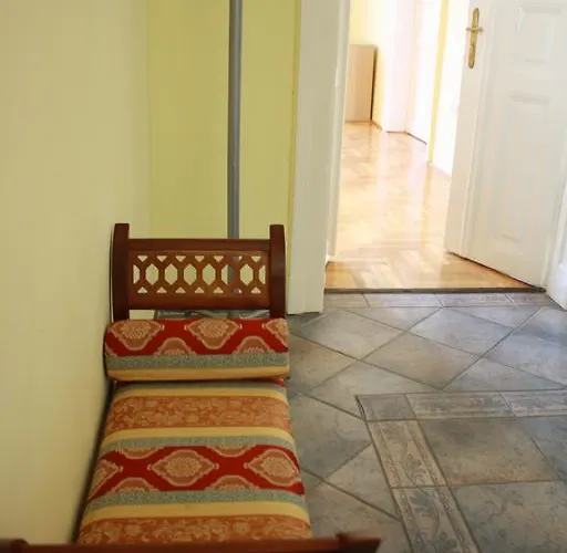 Alessia Center شقة بودابست